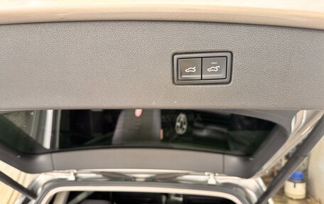 Volkswagen Tiguan II, 2017 год, 2 200 000 рублей, 16 фотография