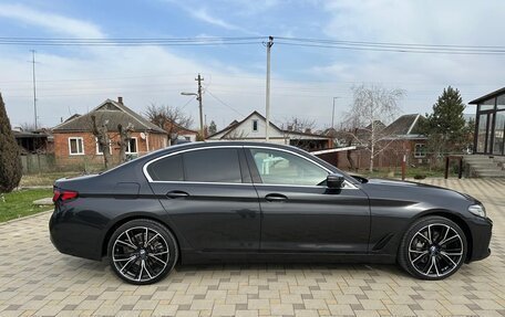 BMW 5 серия, 2021 год, 4 700 000 рублей, 8 фотография