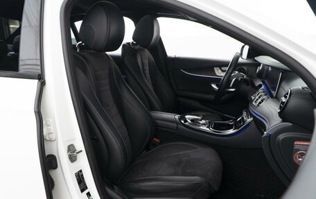 Mercedes-Benz E-Класс, 2017 год, 3 468 925 рублей, 9 фотография