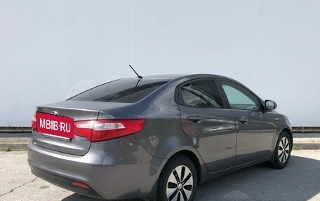 KIA Rio III рестайлинг, 2014 год, 870 000 рублей, 2 фотография