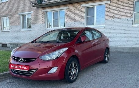 Hyundai Elantra V, 2012 год, 800 000 рублей, 4 фотография