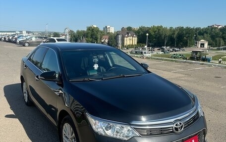 Toyota Camry, 2015 год, 1 900 000 рублей, 5 фотография
