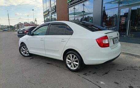 Skoda Rapid I, 2015 год, 999 000 рублей, 4 фотография
