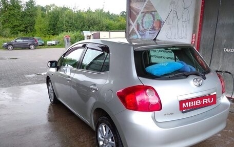 Toyota Auris II, 2009 год, 750 000 рублей, 2 фотография