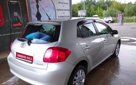 Toyota Auris II, 2009 год, 750 000 рублей, 3 фотография