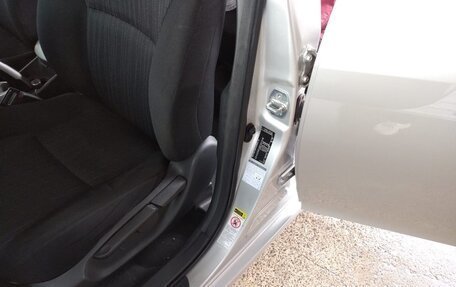 Toyota Auris II, 2009 год, 750 000 рублей, 7 фотография