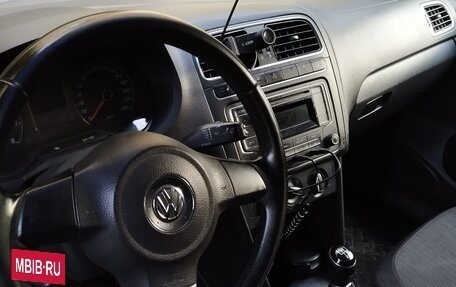 Volkswagen Polo VI (EU Market), 2012 год, 490 000 рублей, 9 фотография