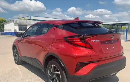 Toyota C-HR I рестайлинг, 2021 год, 1 800 025 рублей, 5 фотография