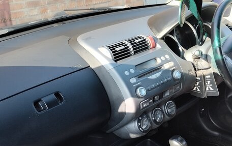 Honda Fit III, 2003 год, 500 000 рублей, 2 фотография
