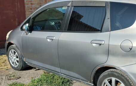 Honda Fit III, 2003 год, 500 000 рублей, 11 фотография