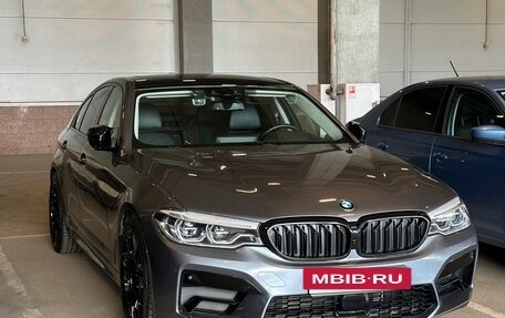 BMW 5 серия, 2019 год, 4 600 000 рублей, 38 фотография
