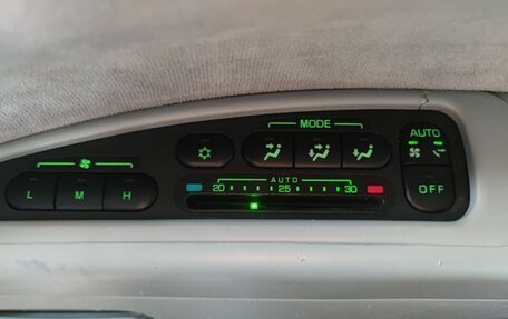 Mitsubishi Delica IV, 2000 год, 1 050 000 рублей, 10 фотография