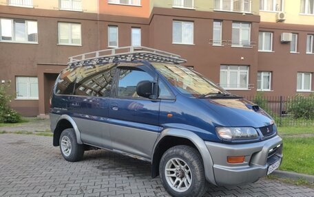 Mitsubishi Delica IV, 2000 год, 1 050 000 рублей, 8 фотография