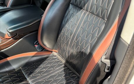 Land Rover Range Rover IV рестайлинг, 2016 год, 5 300 000 рублей, 11 фотография