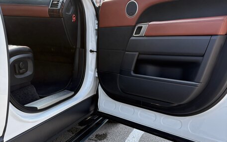 Land Rover Range Rover IV рестайлинг, 2016 год, 5 300 000 рублей, 17 фотография