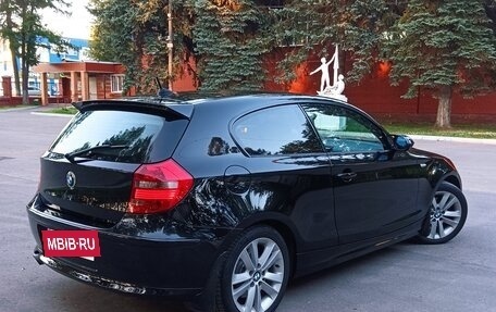 BMW 1 серия, 2007 год, 1 000 000 рублей, 3 фотография