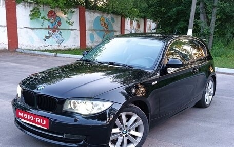 BMW 1 серия, 2007 год, 1 000 000 рублей, 2 фотография