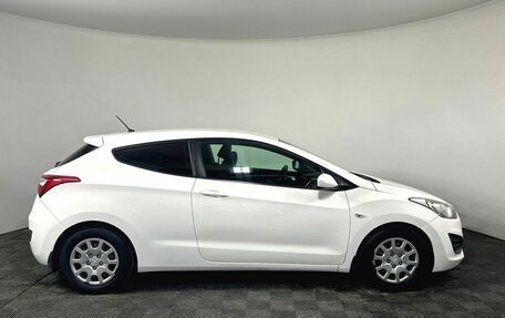 Hyundai i30 II рестайлинг, 2013 год, 925 000 рублей, 4 фотография
