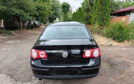 Volkswagen Passat B6, 2008 год, 596 000 рублей, 3 фотография