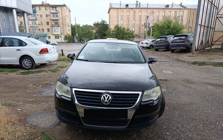 Volkswagen Passat B6, 2008 год, 596 000 рублей, 2 фотография
