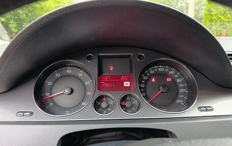 Volkswagen Passat B6, 2008 год, 596 000 рублей, 8 фотография