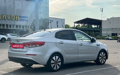 KIA Rio III рестайлинг, 2015 год, 995 000 рублей, 5 фотография