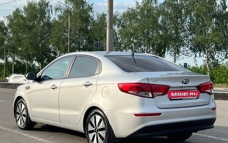 KIA Rio III рестайлинг, 2015 год, 995 000 рублей, 3 фотография