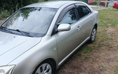 Toyota Avensis III рестайлинг, 2005 год, 630 000 рублей, 8 фотография