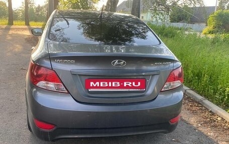 Hyundai Solaris II рестайлинг, 2011 год, 655 000 рублей, 5 фотография