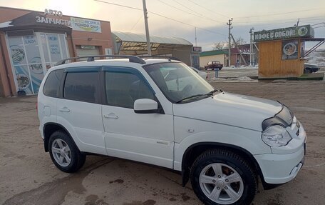 Chevrolet Niva I рестайлинг, 2013 год, 649 000 рублей, 3 фотография