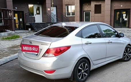 Hyundai Solaris II рестайлинг, 2012 год, 799 000 рублей, 8 фотография
