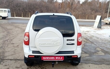 Chevrolet Niva I рестайлинг, 2013 год, 649 000 рублей, 28 фотография