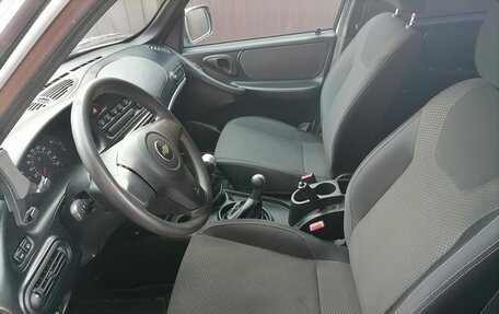 Chevrolet Niva I рестайлинг, 2016 год, 670 000 рублей, 7 фотография