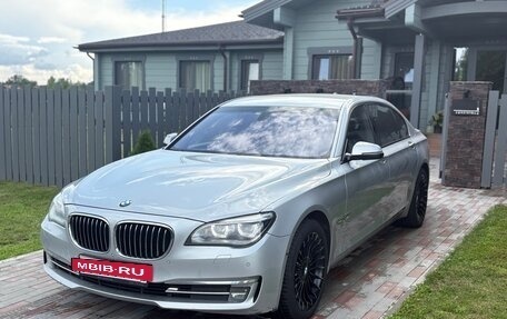 BMW 7 серия, 2012 год, 2 500 000 рублей, 2 фотография