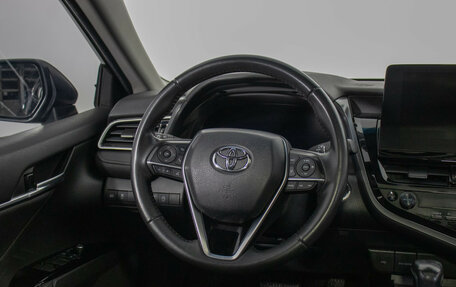 Toyota Camry, 2023 год, 3 590 000 рублей, 15 фотография