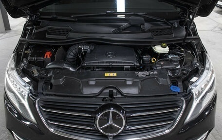 Mercedes-Benz V-Класс, 2018 год, 5 350 000 рублей, 9 фотография