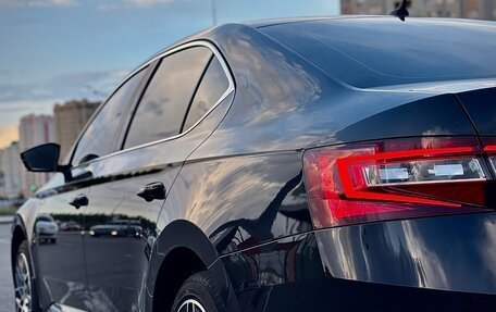 Skoda Superb III рестайлинг, 2016 год, 1 700 000 рублей, 3 фотография