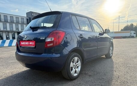 Skoda Fabia II, 2008 год, 560 000 рублей, 2 фотография
