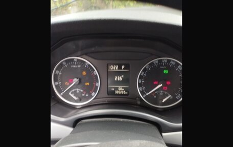 Skoda Octavia, 2012 год, 1 250 000 рублей, 2 фотография