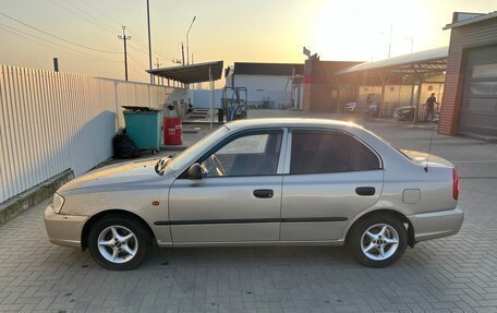 Hyundai Accent II, 2003 год, 385 000 рублей, 2 фотография
