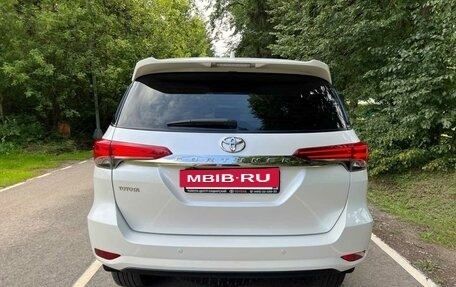 Toyota Fortuner II, 2019 год, 3 500 000 рублей, 8 фотография