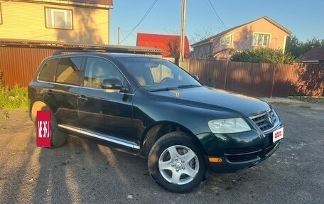 Volkswagen Touareg III, 2004 год, 950 000 рублей, 2 фотография