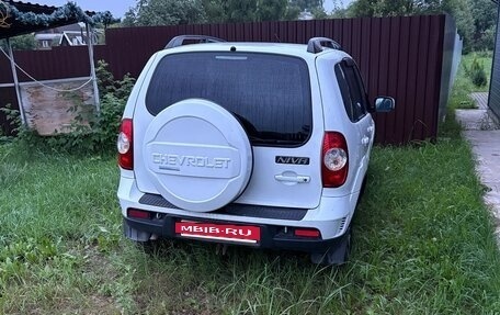 Chevrolet Niva I рестайлинг, 2011 год, 600 000 рублей, 6 фотография