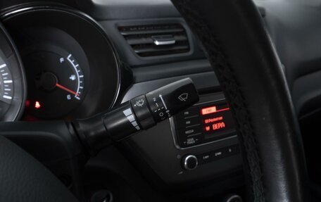 KIA Rio III рестайлинг, 2015 год, 1 049 000 рублей, 14 фотография