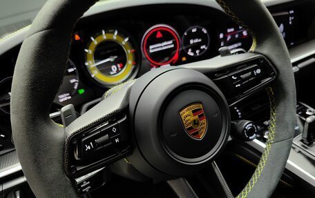 Porsche 911, 2021 год, 34 000 000 рублей, 19 фотография
