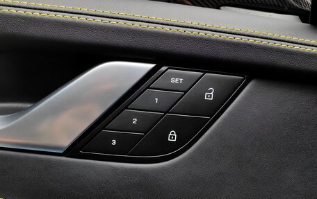 Porsche 911, 2021 год, 34 000 000 рублей, 22 фотография