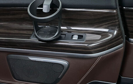 Mercedes-Benz V-Класс, 2017 год, 4 600 000 рублей, 11 фотография