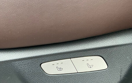 Mercedes-Benz V-Класс, 2017 год, 4 600 000 рублей, 14 фотография