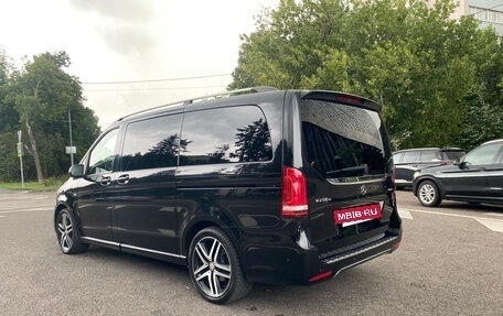 Mercedes-Benz V-Класс, 2017 год, 4 600 000 рублей, 4 фотография