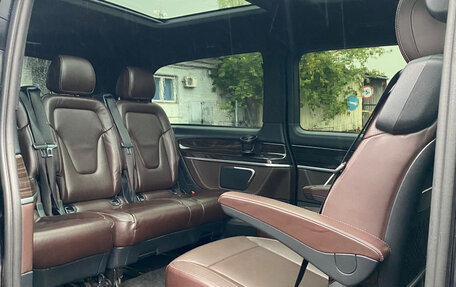 Mercedes-Benz V-Класс, 2017 год, 4 600 000 рублей, 17 фотография